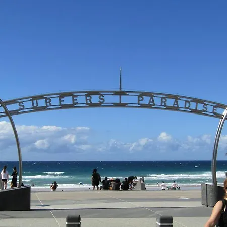Circle On Cavill Riverview Apartment Gold Coast Exterior photo