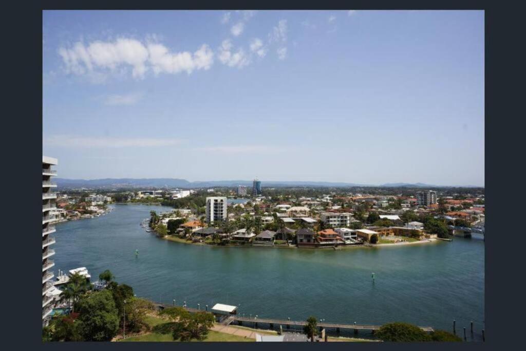 Apartment Circle On Cavill Riverview