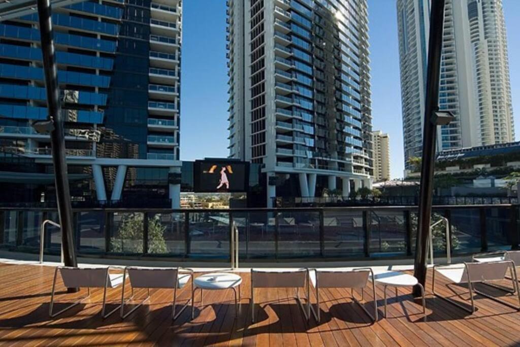 Apartment Circle On Cavill Riverview *