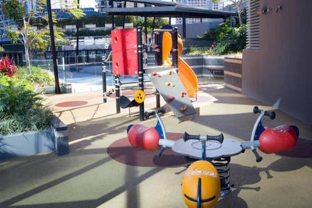Circle On Cavill Riverview * Gold Coast