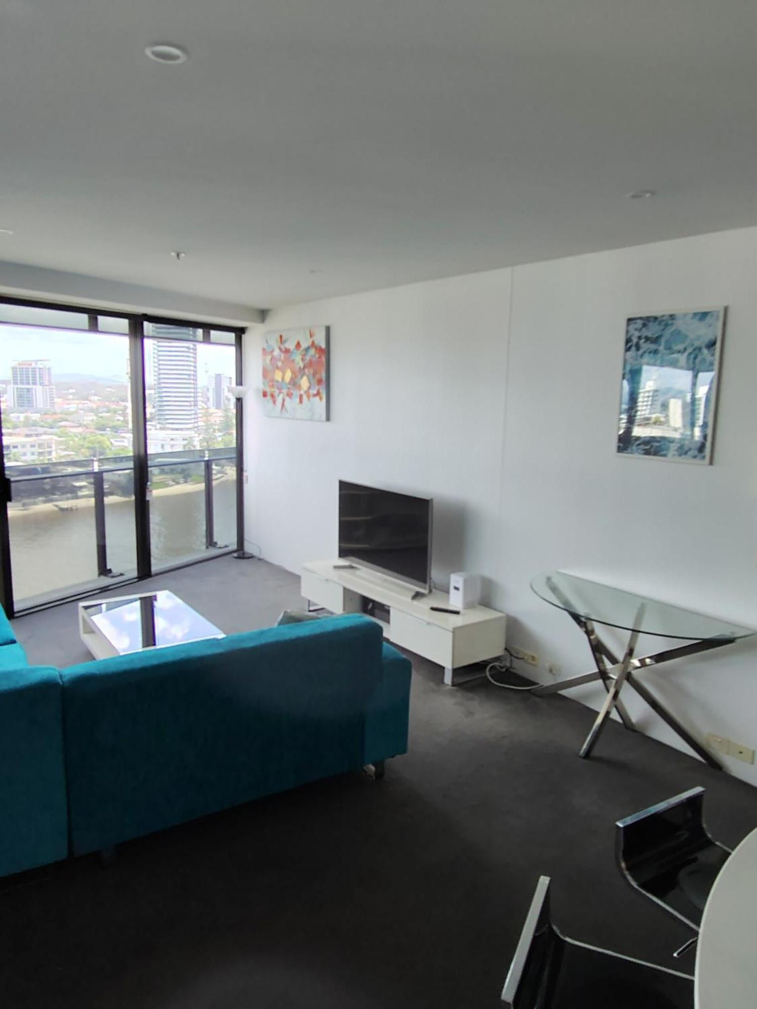 Apartment Circle On Cavill Riverview
